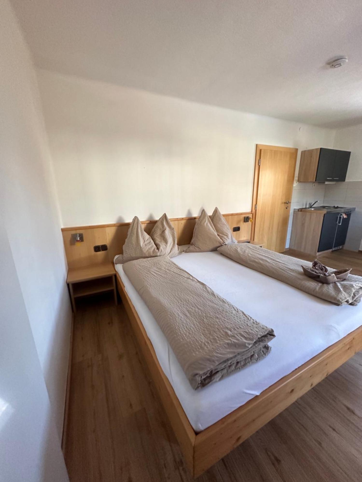 Fruehstueckspension Alpenrose Bed & Breakfast Iselsberg Zewnętrze zdjęcie