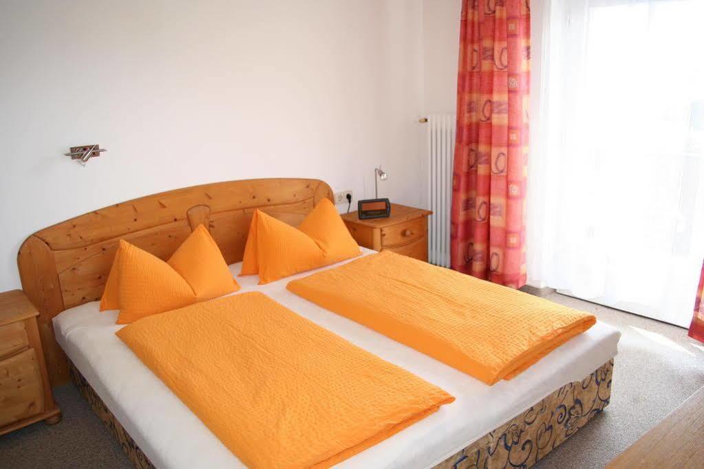 Fruehstueckspension Alpenrose Bed & Breakfast Iselsberg Zewnętrze zdjęcie